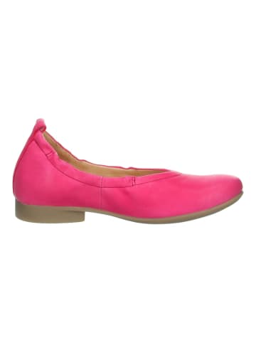 Think! Ballerinas in Fuchsia