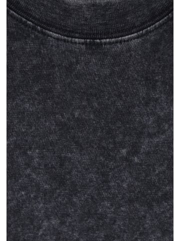 PLUMDALE Men T-Shirt in BLACK