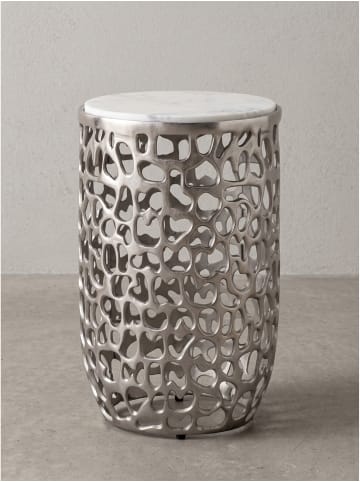 Beistelltisch rund, indischer Marmor, handgefertigt, Modern in Silber-Weiß