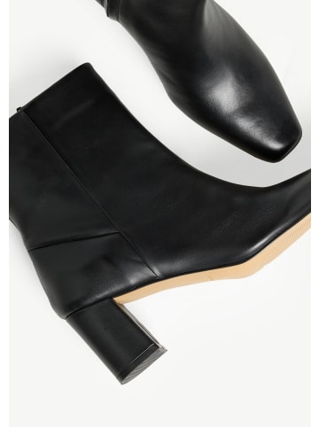 comma Stiefel in Schwarz