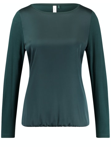 Gerry Weber Fließendes Langarmshirt mit Material-Patch in Grün