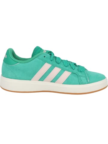 adidas Schnürschuhe in green/putty mauve/offwhite