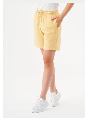 Organication Shorts "SHEYMA" in Zartgelb