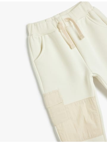 KOTON Sweathose in Ekru