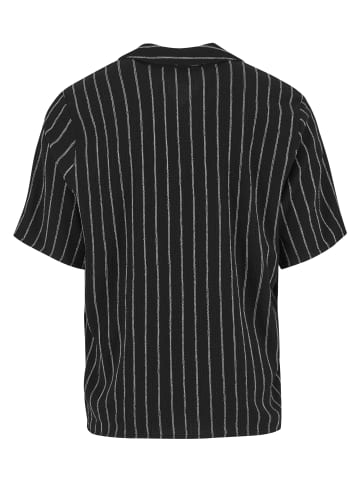 Urban Classics Short Sleeve Shirt in black/offwhite