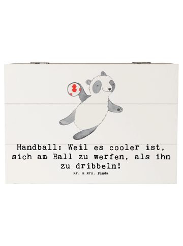 Mr. & Mrs. Panda Holzkiste Handball Action mit Spruch in Weiß