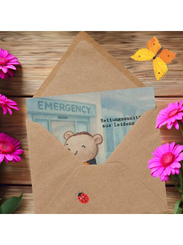 Mr. & Mrs. Panda Einladungskarte Rettungssanitäter Leidenschaft ... in Weiß