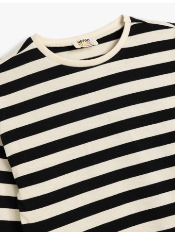KOTON T-shirt in Schwarz Gestreift