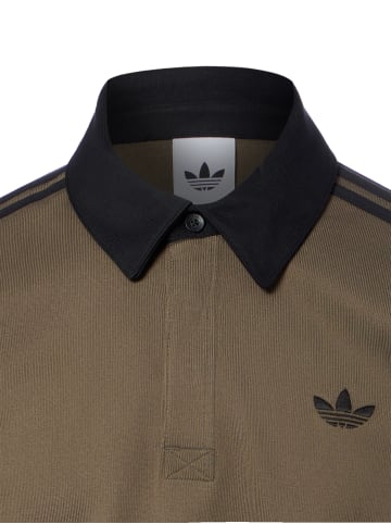 Adidas originals Shirt in oliv