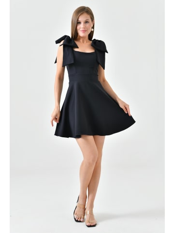 Woman Vision Kleid in Schwarz