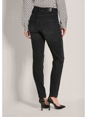 MADELEINE Slim Fit Five-Pocket-Hose in schwarz