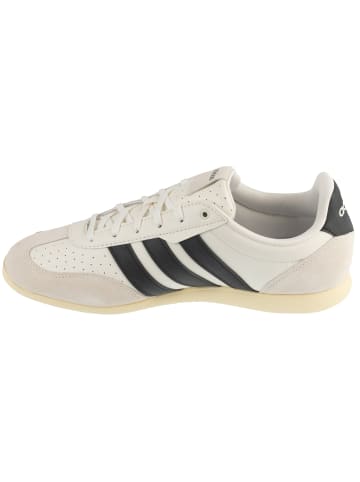 adidas Performance adidas Barreda Lo in Weiß