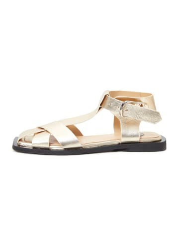 CESARE GASPARI Leder Knöchelmanschette Flache Sohle Sandalen in Gold