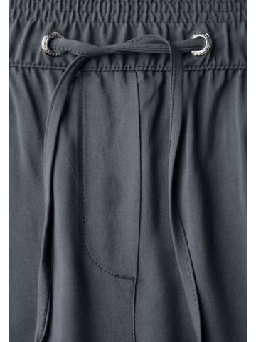 Cecil Hose in volcanic grey