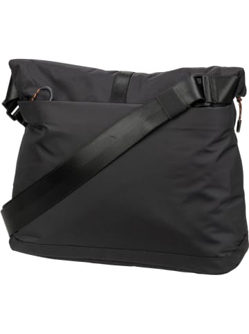 Jost Beuteltasche Lohja Hobo Shoulder Bag in Black