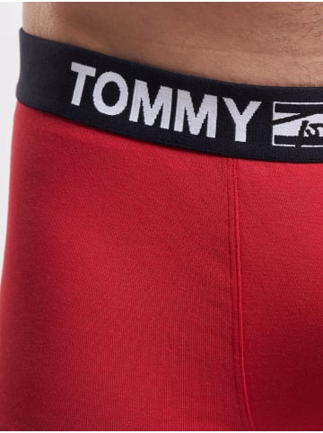 Tommy Hilfiger Tommy Hilfiger in primary red