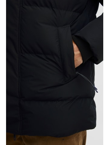 FQ1924 Winterjacke in schwarz