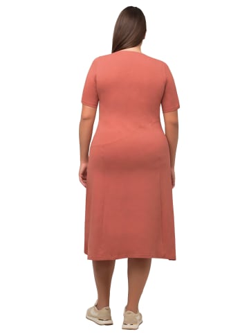 Midikleid in rouge