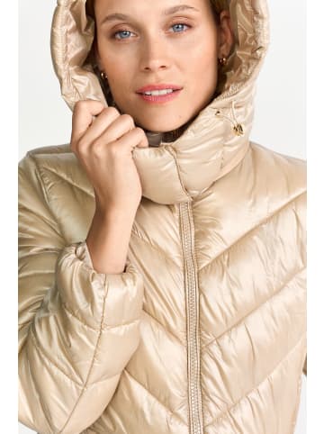 Rich & Royal Mantel in beige