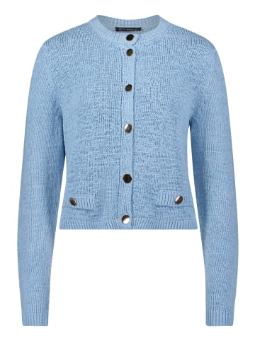 Betty Barclay Strick-Cardigan mit aufgesetzten Taschen in Powder Blue