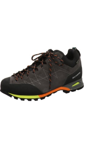 SCARPA Wanderschuh in grau