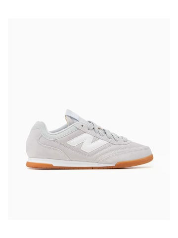 New Balance Sneaker URC42 in Grau