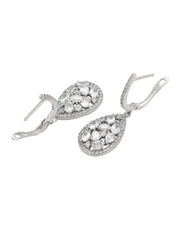 faina Women Dangle Earrings in Silver White