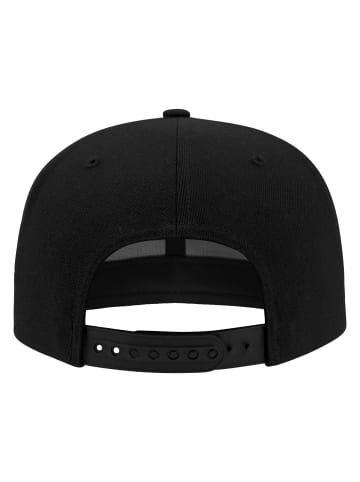  Flexfit  Flexfit Unisex Metallic Visor Snapback in silver