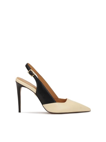 Kazar Pumps in Creme