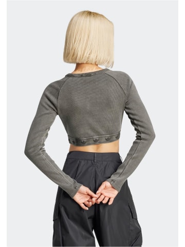 adidas adidas Cropped T-Shirts in black