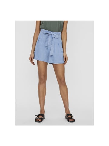 Vero Moda Short in Light Blue Denim