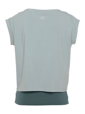 LASCANA ACTIVE 2-in-1-Shirt in grün