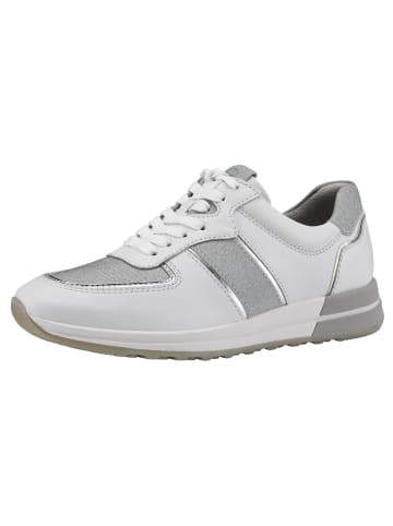 Tamaris Pure Relax Sneaker in WHT/SILV. GLAM