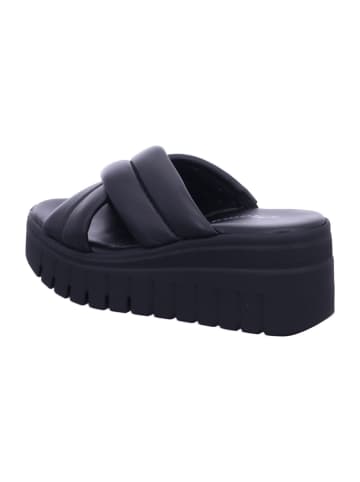 Tamaris Pantolette in schwarz