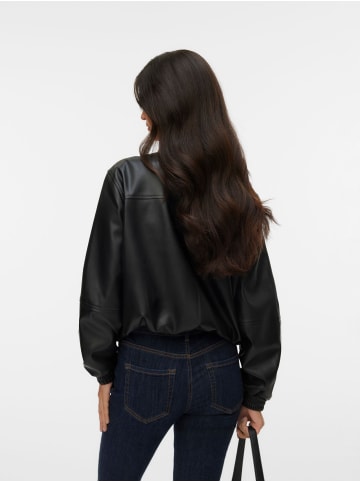 Vero Moda Jacke in Black