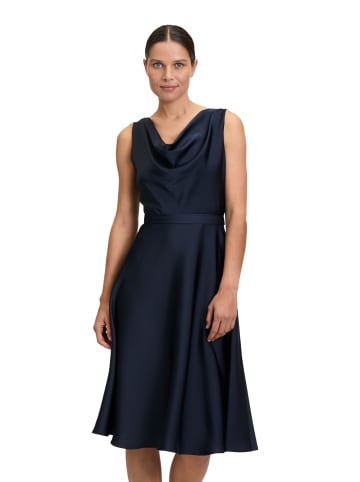 Vera Mont Cocktailkleid mit Wasserfallausschnitt in Night Sky