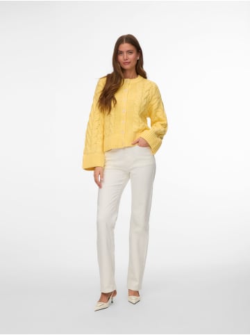 Vero Moda Strickjacke in Pale Banana