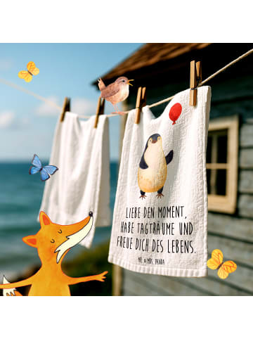 Mr. & Mrs. Panda Handtuch Klein Pinguin Luftballon mit Spruch in Weiß