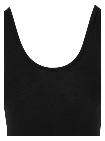 Urban Classics Urban Classics in black