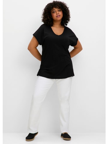 sheego V-Shirt in schwarz