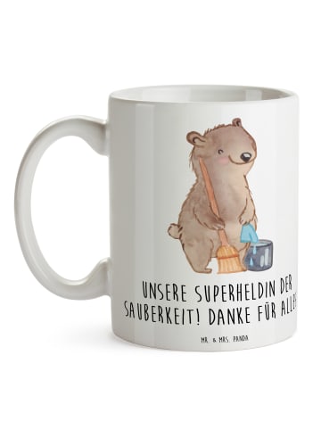 Mr. & Mrs. Panda Teetasse Putzfrau Superheldin mit Spruch in Weiß
