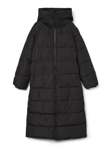 Vero Moda Mantel in Black