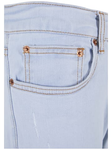 2Y Premium 2Y Premium in lightblue