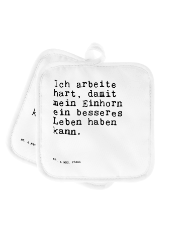 Mr. & Mrs. Panda 2er Set Topflappen  Ich arbeite hart, damit... ... in Weiß