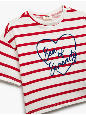 KOTON T-shirt in Rot Gestreift