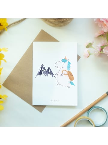 Mr. & Mrs. Panda neujahrskarte Einhorn Bergsteiger ohne Spruch in Weiß