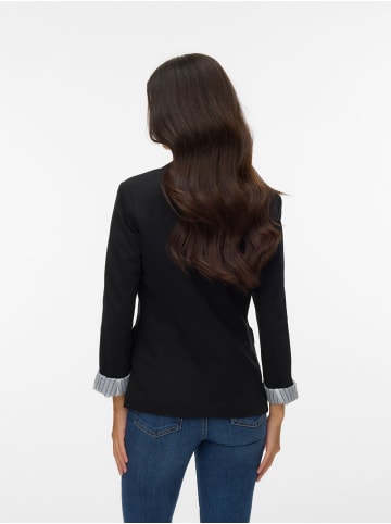 Vero Moda Blazer in Black 1