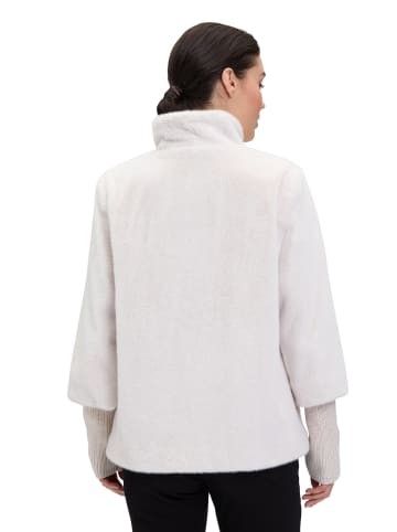 Betty Barclay Jacke in ecru