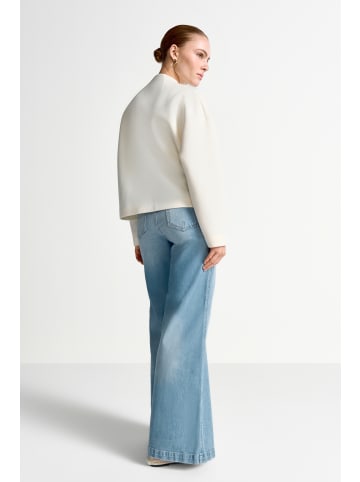 Rich & Royal Blazer in ecru