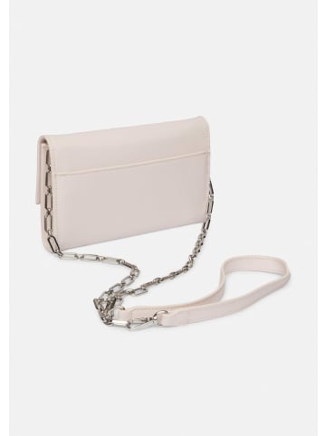 comma Crossbody  in  4009_zartrosa